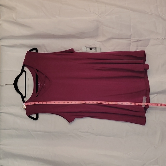 Just Be! Women's Burgundy Tank top Size 2x New with Tags - Picture 6 of 9